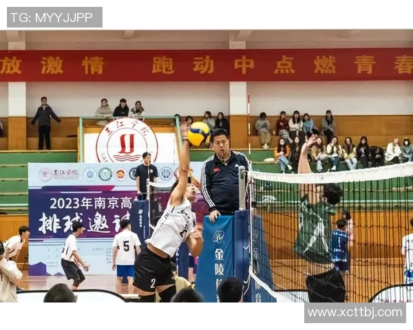 南京排球队的默契配合揭秘:团队精神与技术的完美结合 南京排球队的默契配合揭秘:团队精神与技术的完美结合